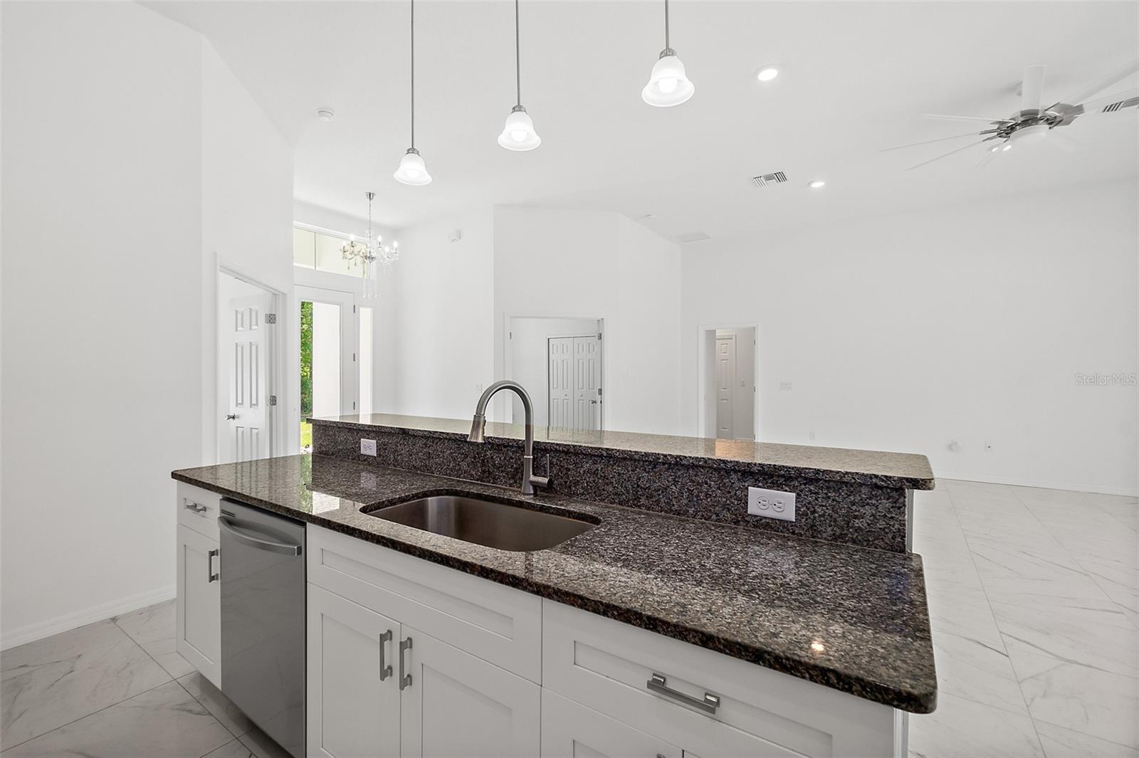 Image 9 of 57 For 1370 Buckles Road