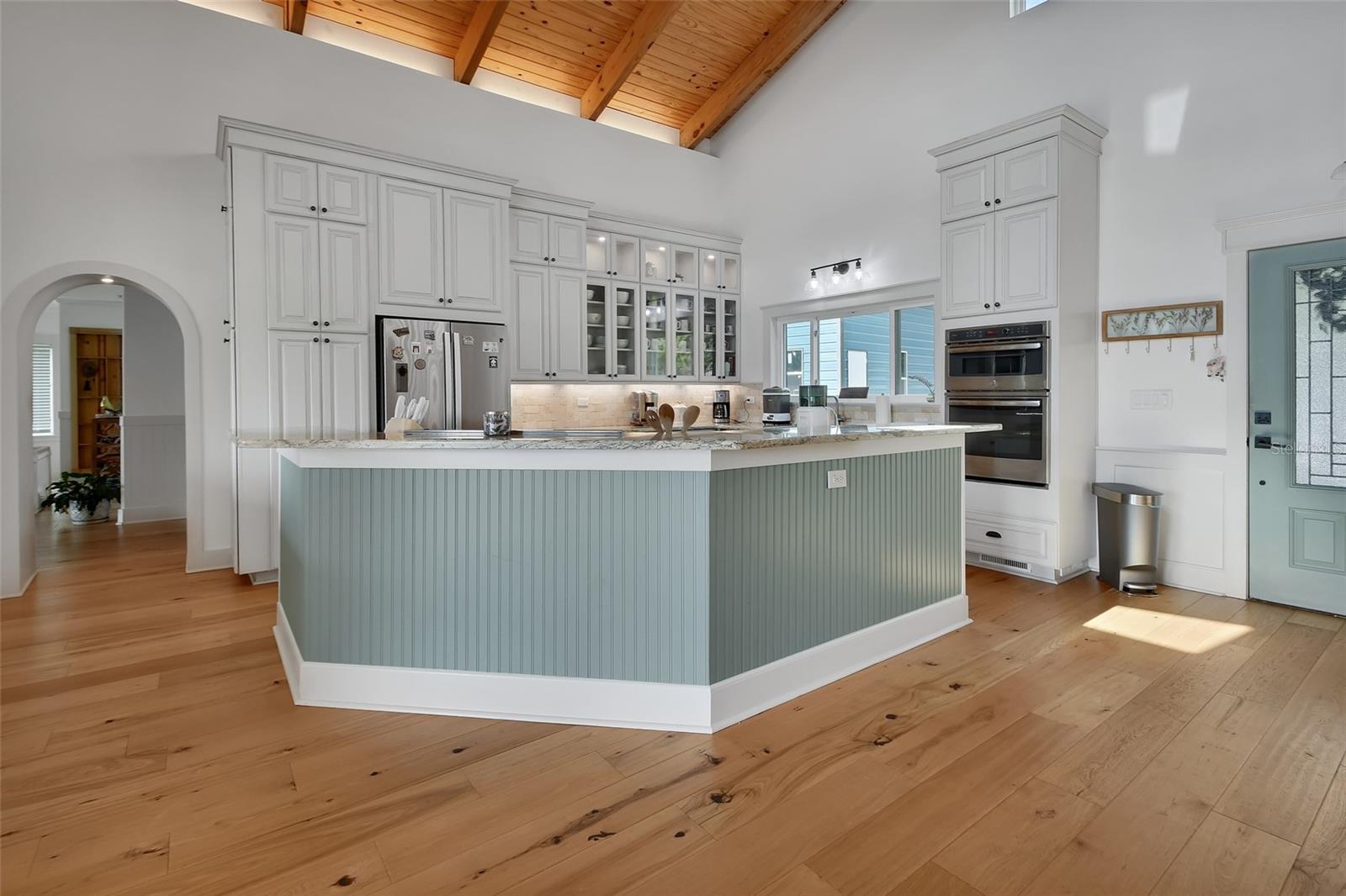 Image 6 of 69 For 2300 Lake Ruby Road