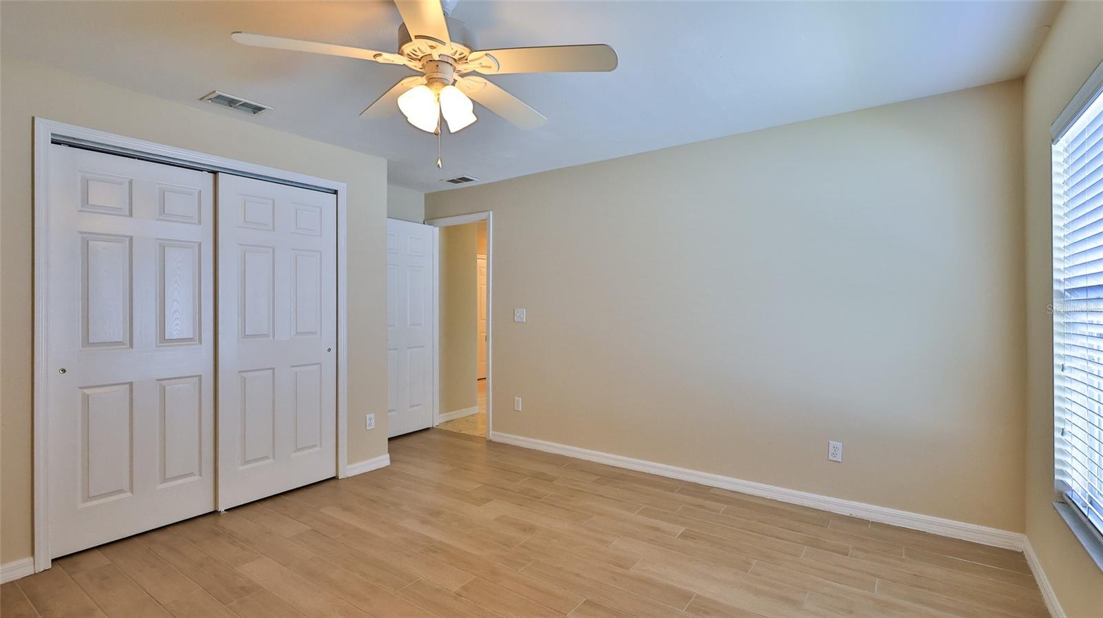 Image 29 of 52 For 6171 Sabal Point Circle