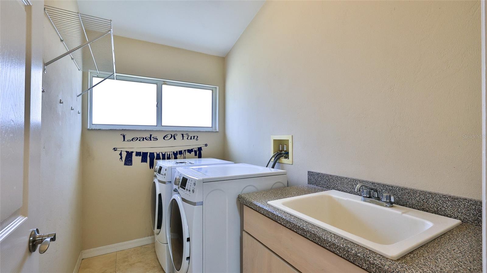 Image 32 of 52 For 6171 Sabal Point Circle