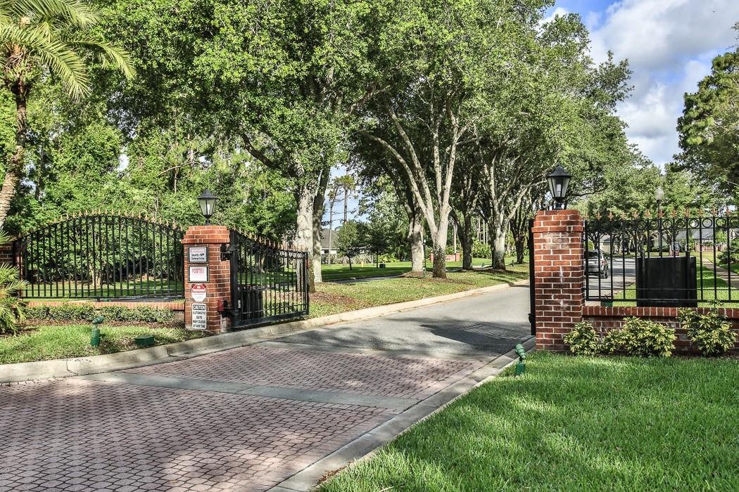 Image 40 of 52 For 6171 Sabal Point Circle