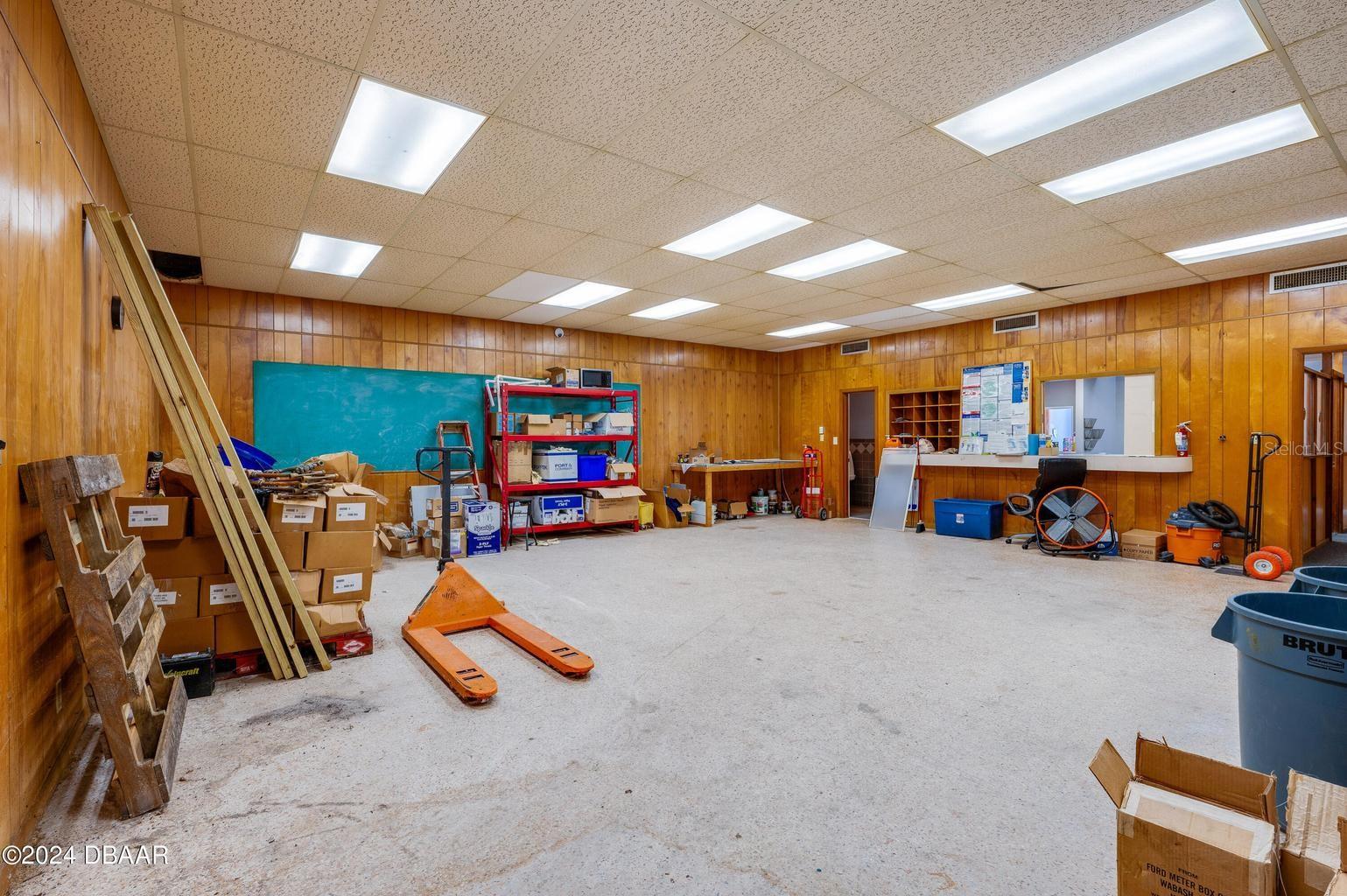 Image 4 of 14 For 116 Center Street