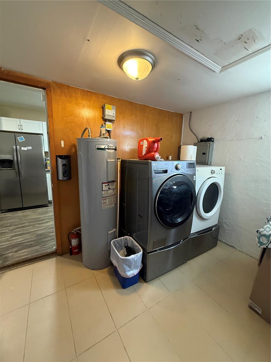 Image 10 of 29 For 1405 Jackson Avenue