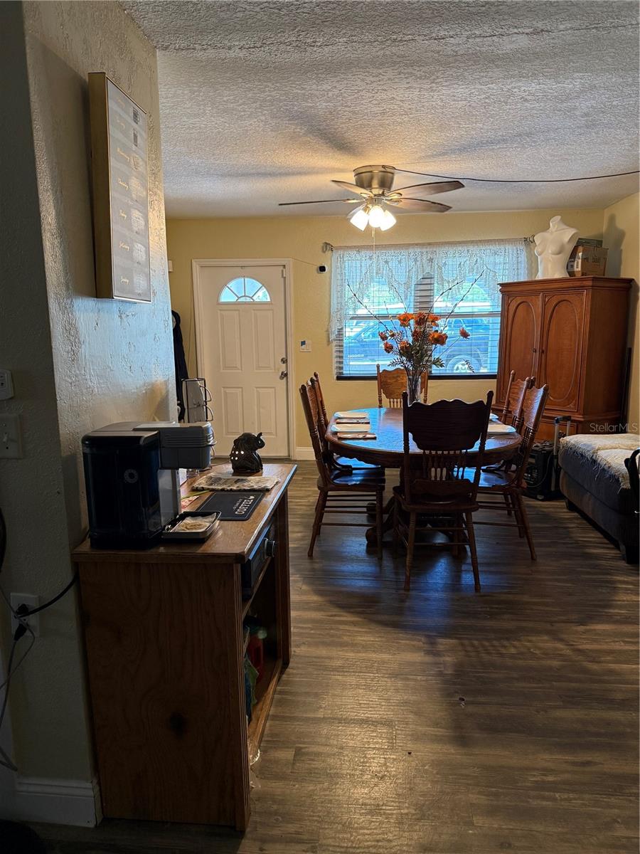 Image 13 of 29 For 1405 Jackson Avenue