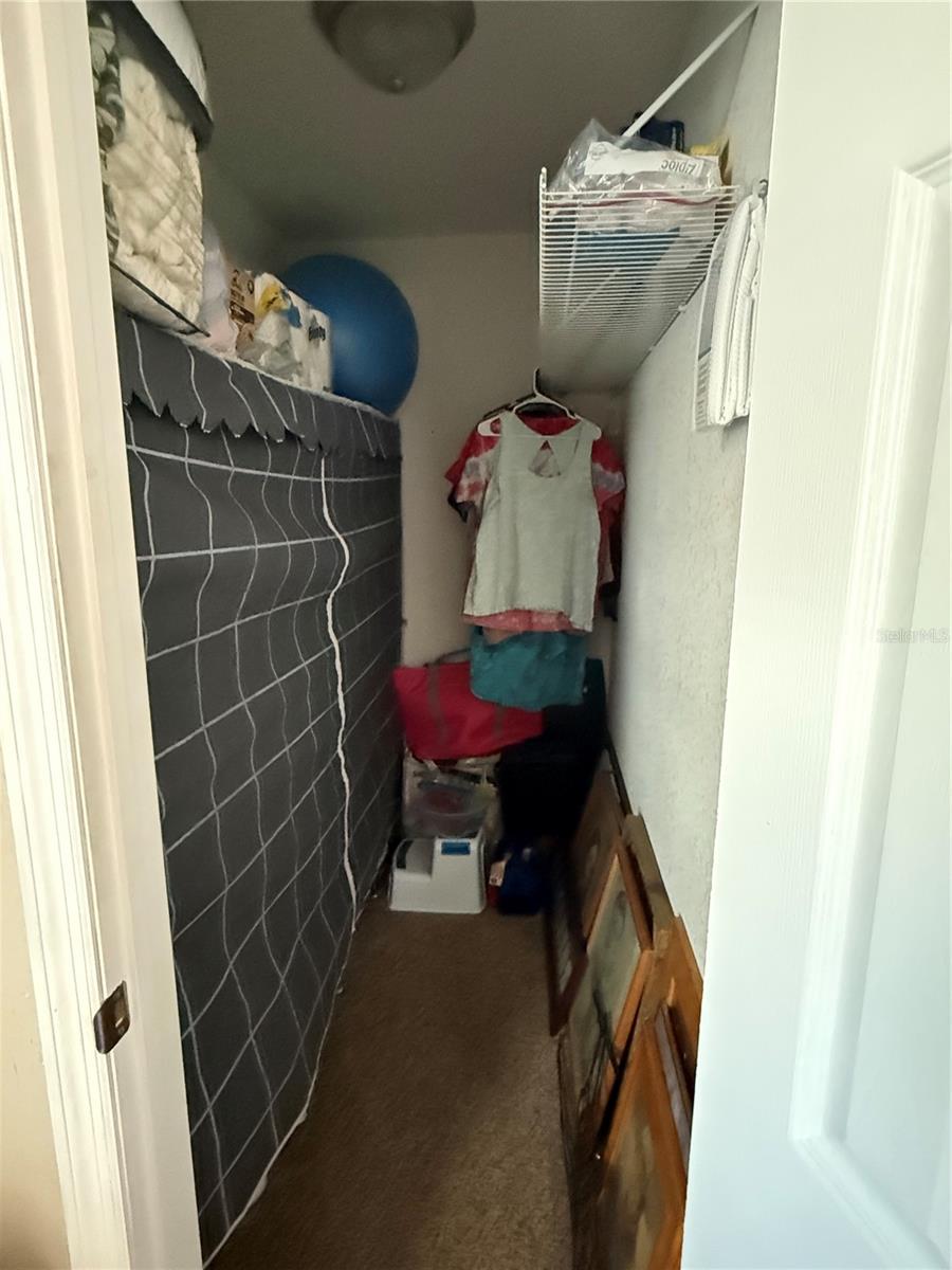 Image 14 of 29 For 1405 Jackson Avenue