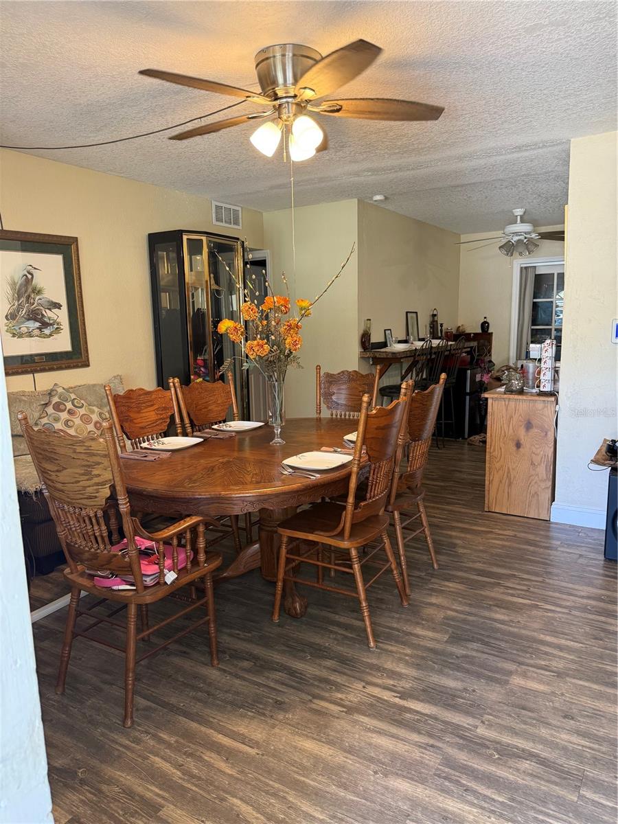 Image 9 of 29 For 1405 Jackson Avenue