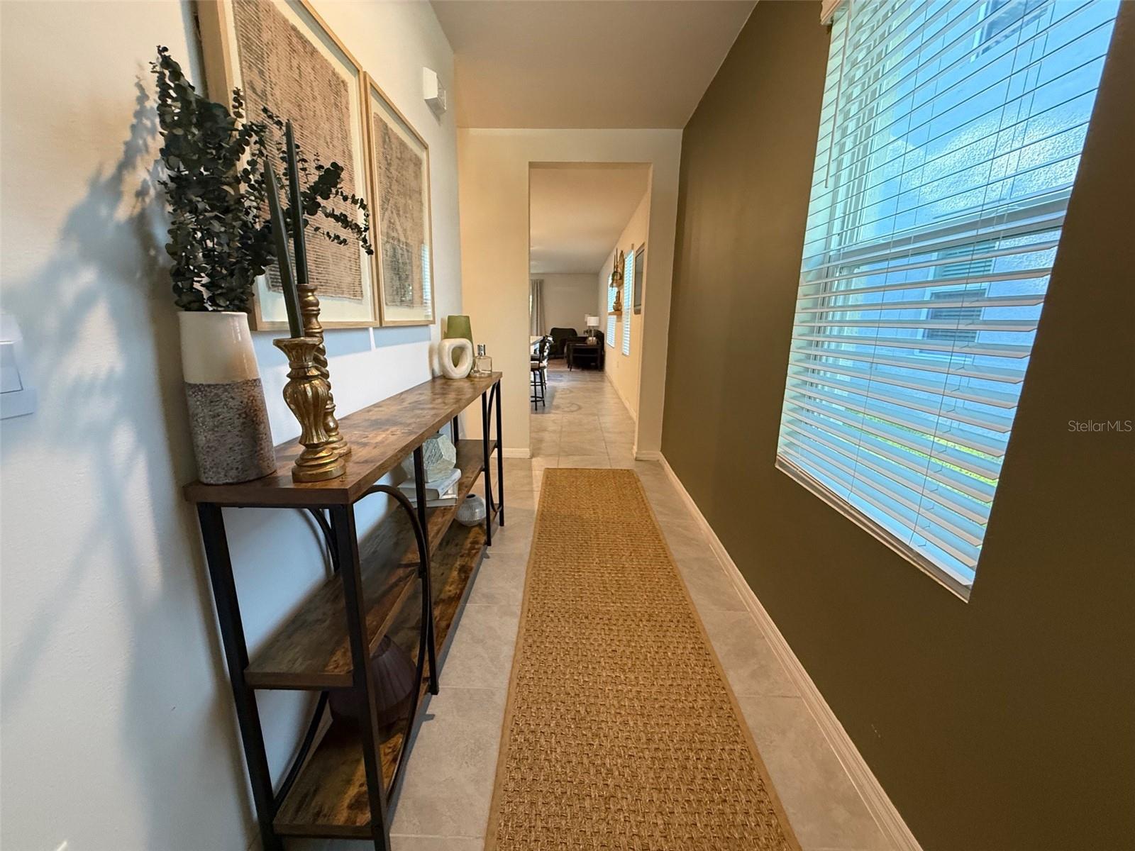 Image 3 of 18 For 372 Pelham Park Drive