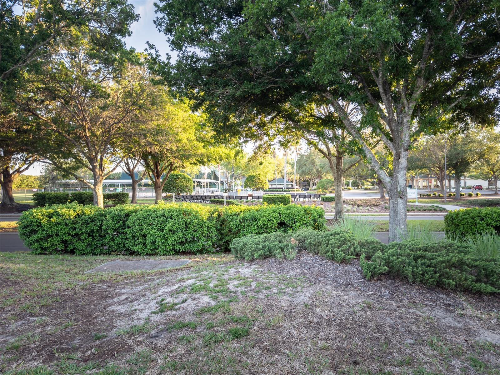 Image 29 of 30 For 9593 124th Loop