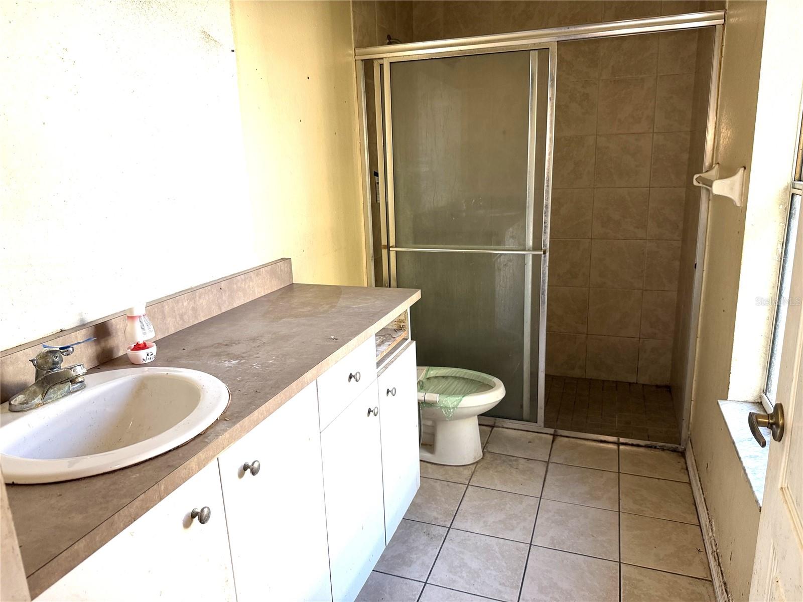 Image 9 of 13 For 250 Willow Place