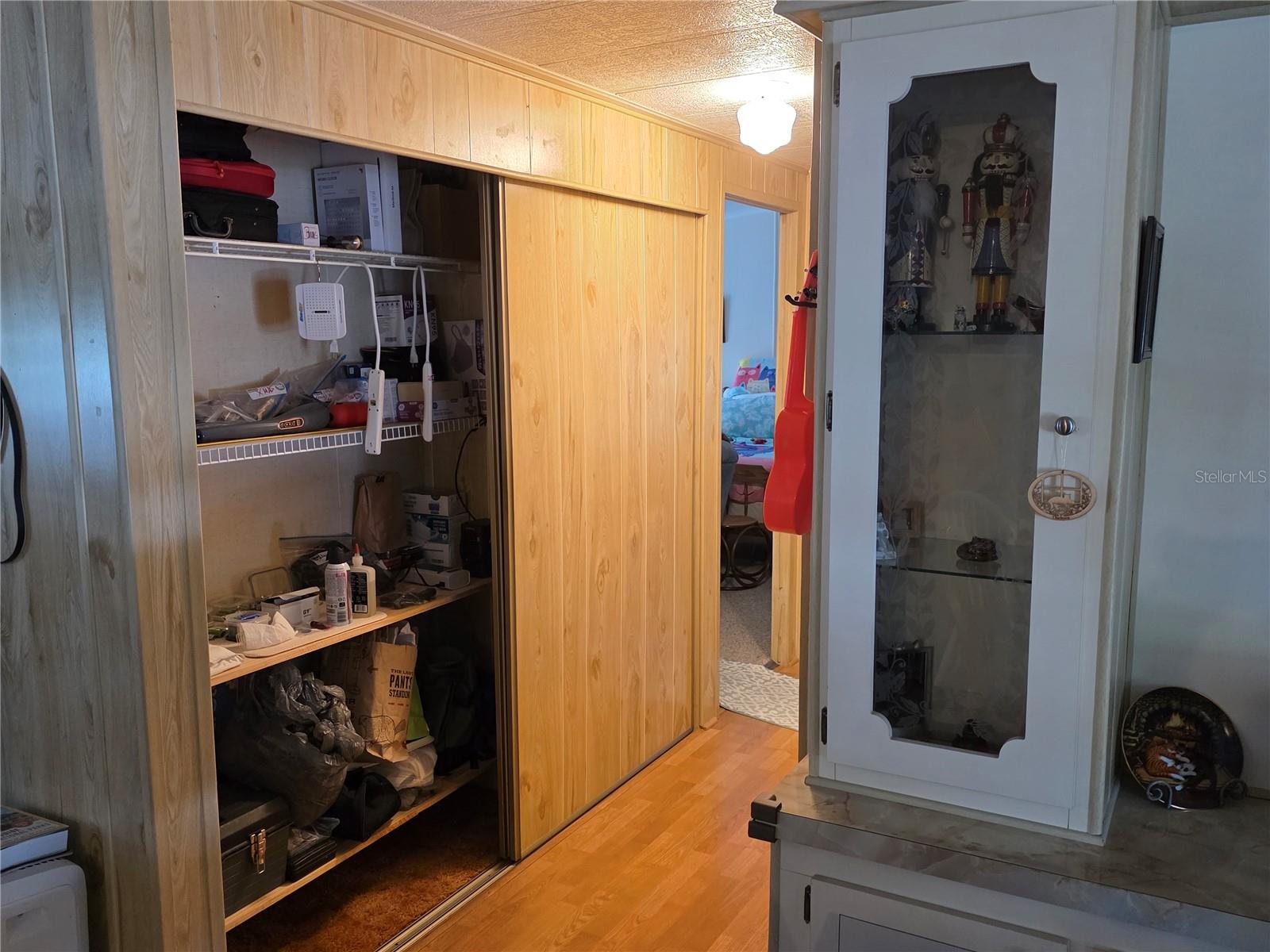 Image 13 of 28 For 120 Oakleaf Circle