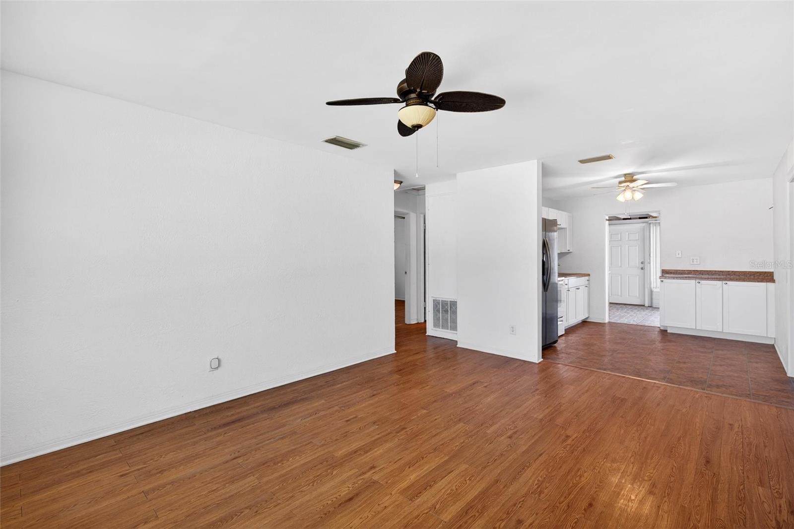 Image 2 of 51 For 47 Carol Road