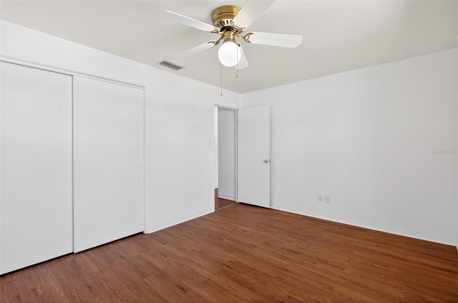 Image 23 of 51 For 47 Carol Road