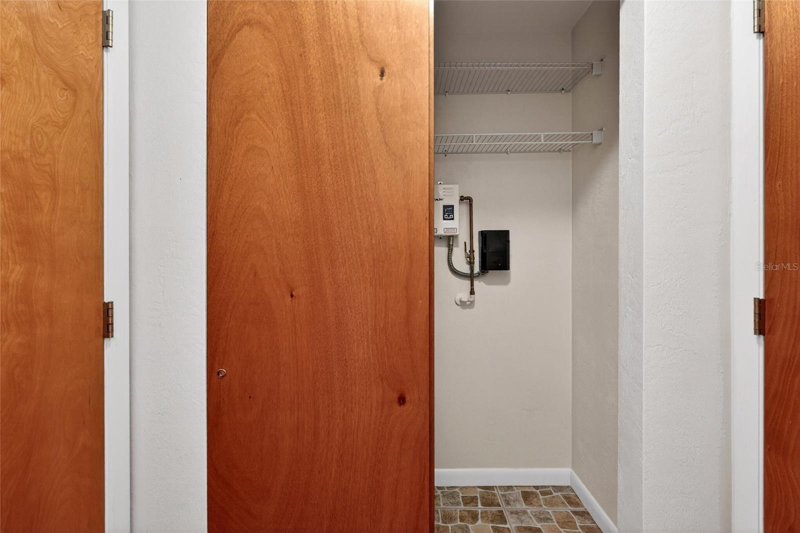 Image 25 of 51 For 47 Carol Road