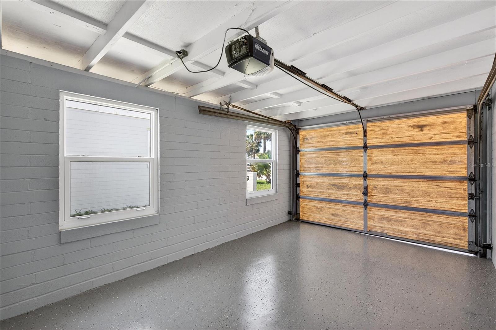 Image 31 of 51 For 47 Carol Road