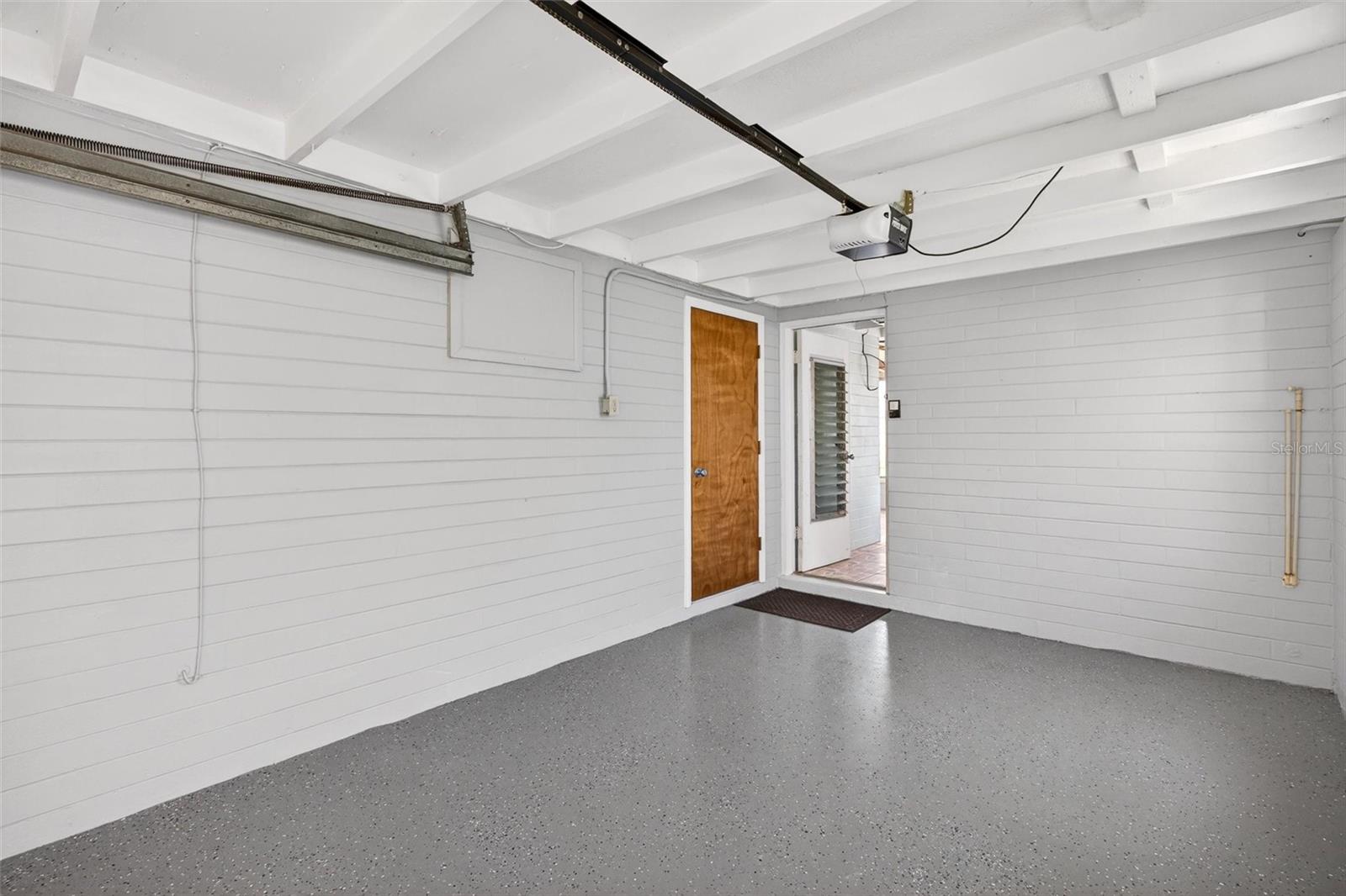 Image 32 of 51 For 47 Carol Road