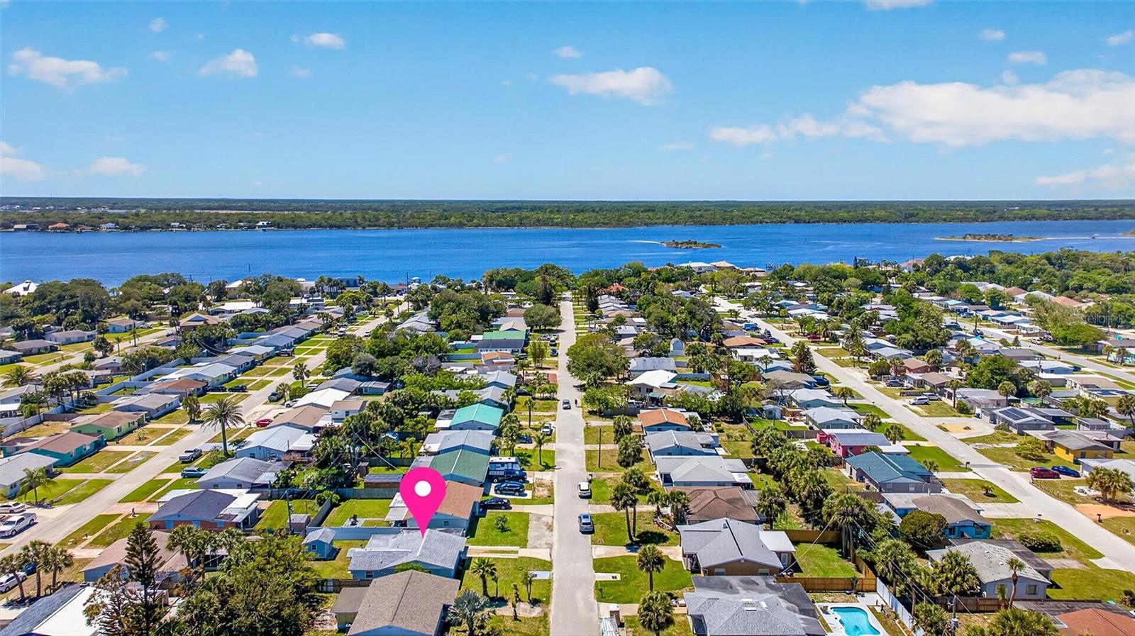 Image 38 of 51 For 47 Carol Road