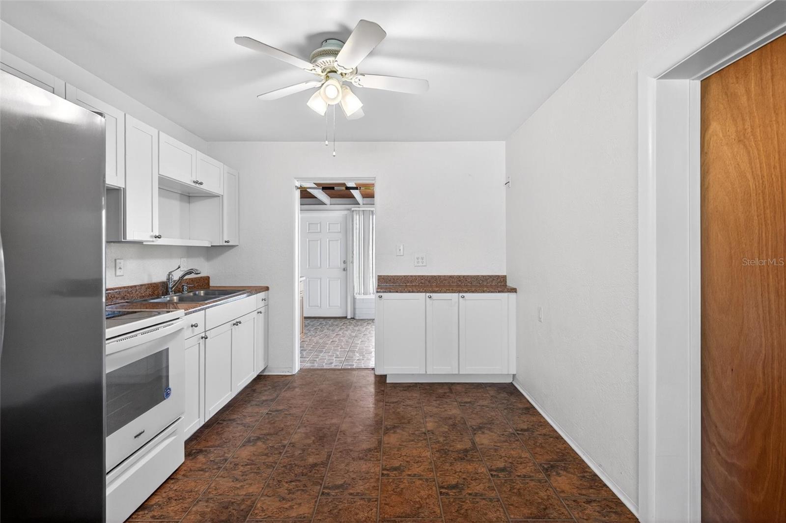 Image 5 of 51 For 47 Carol Road