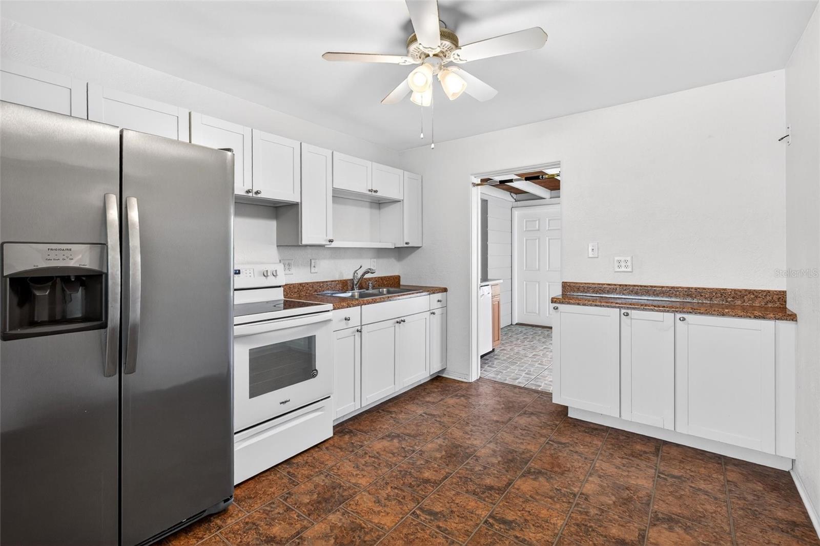 Image 7 of 51 For 47 Carol Road