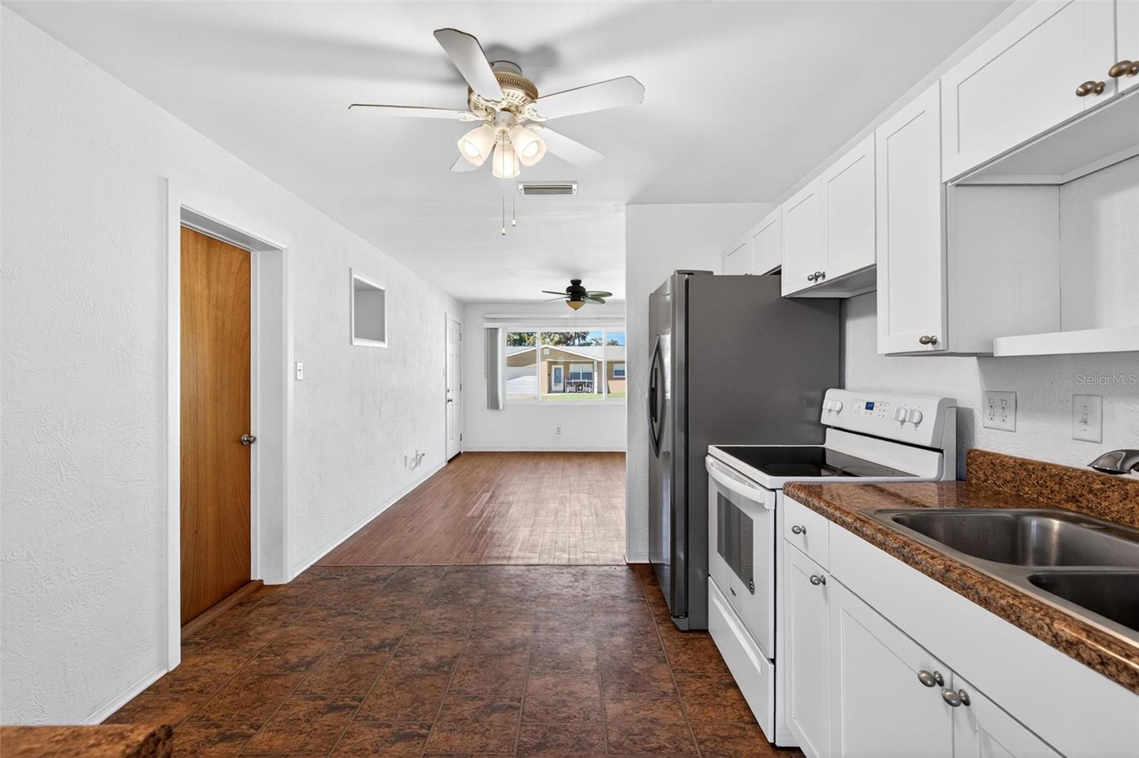 Image 9 of 51 For 47 Carol Road