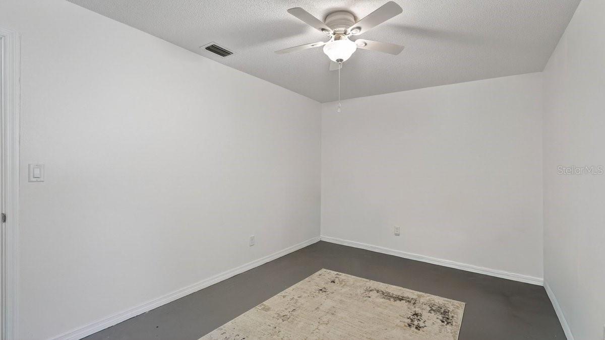 Image 25 of 58 For 2217 Green Street