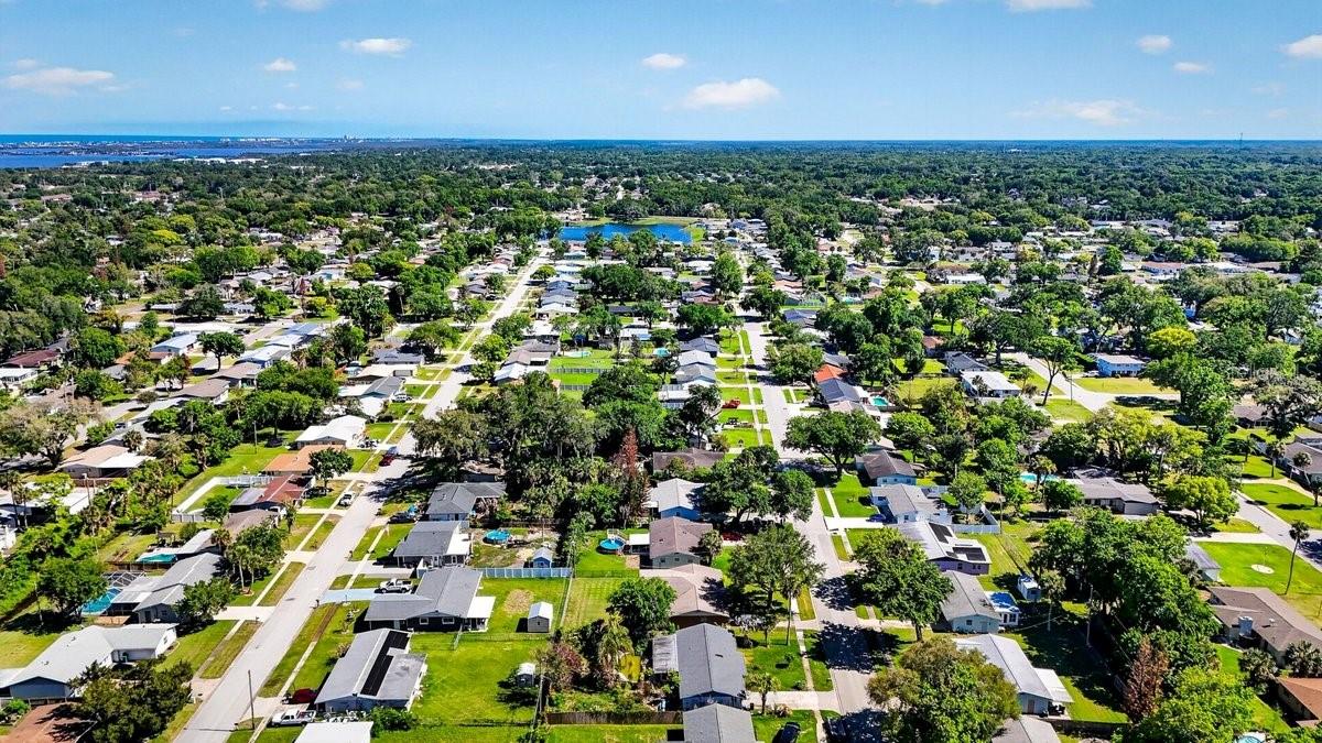 Image 33 of 58 For 2217 Green Street