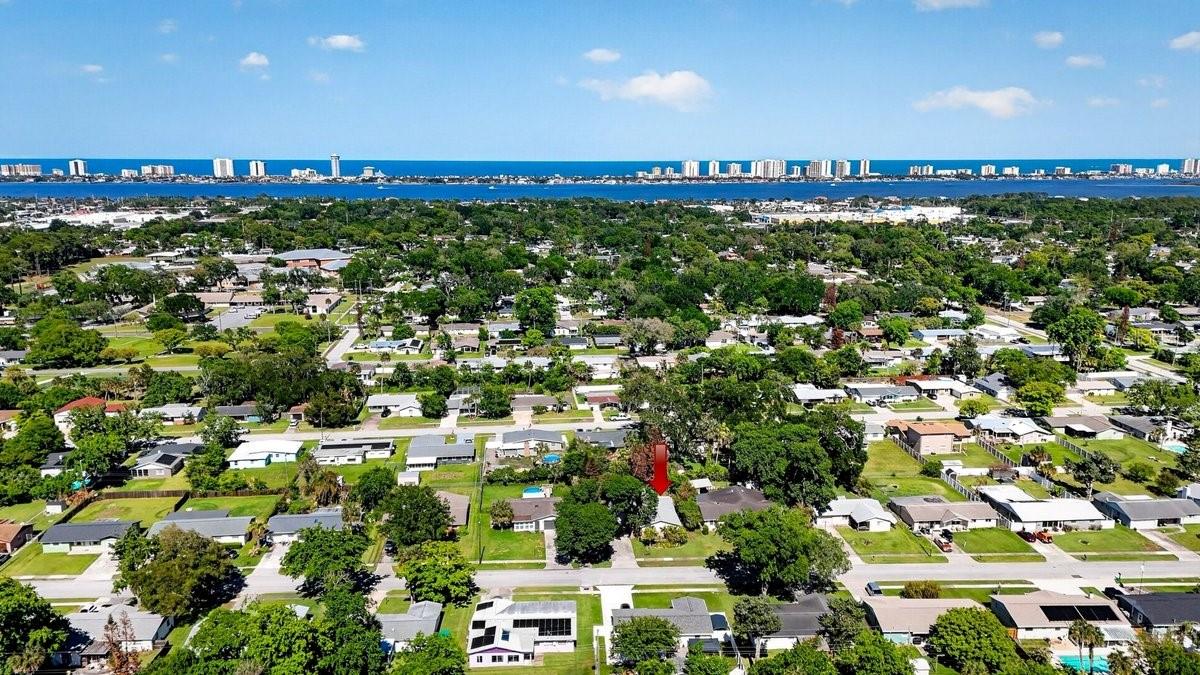 Image 35 of 58 For 2217 Green Street