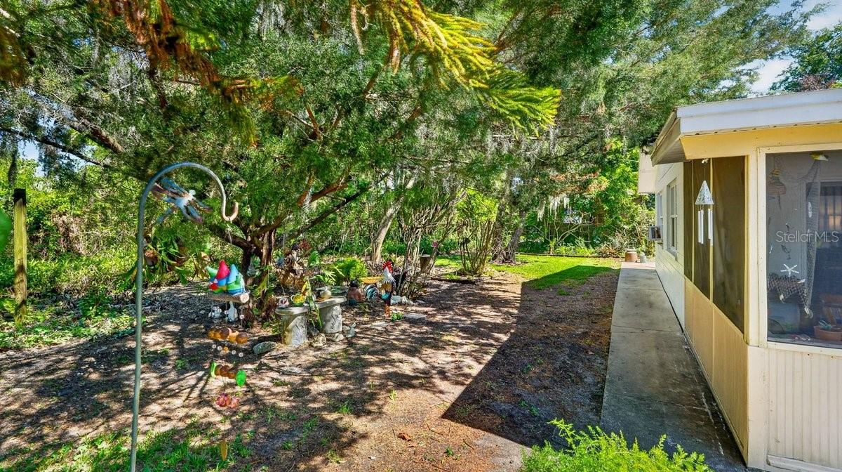 Image 57 of 58 For 2217 Green Street