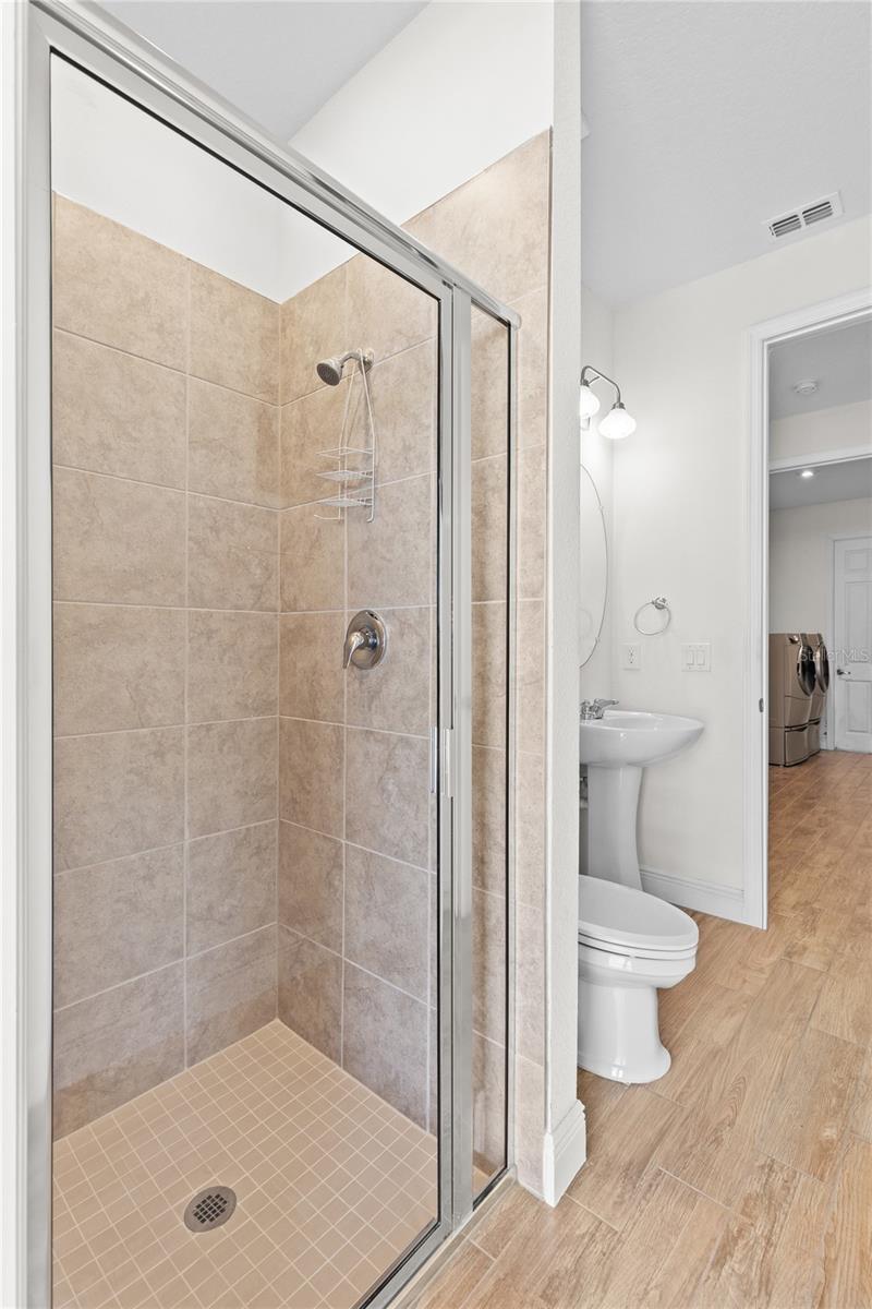 Image 21 of 78 For 1698 Juniper Hammock Street