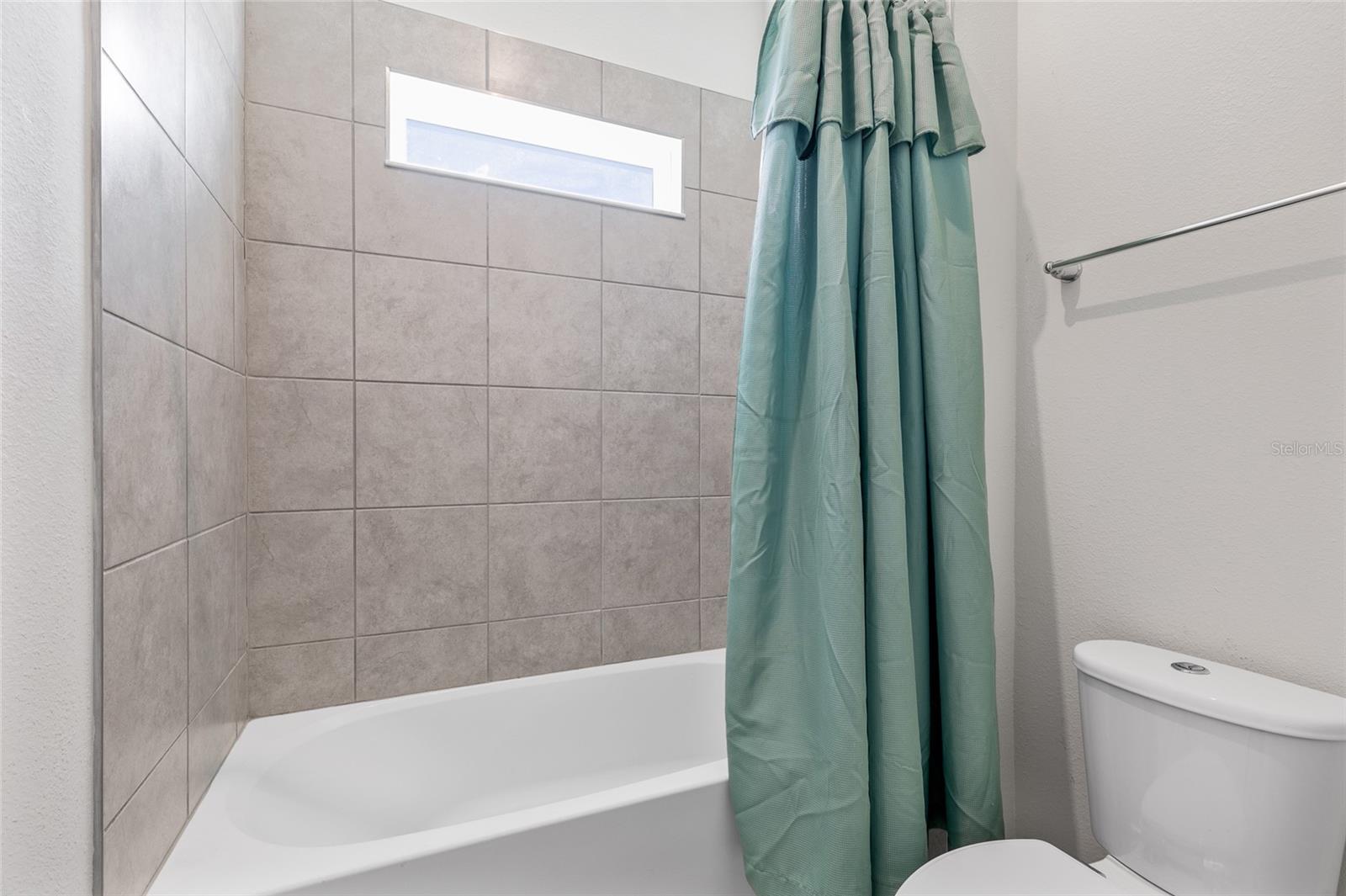 Image 41 of 78 For 1698 Juniper Hammock Street