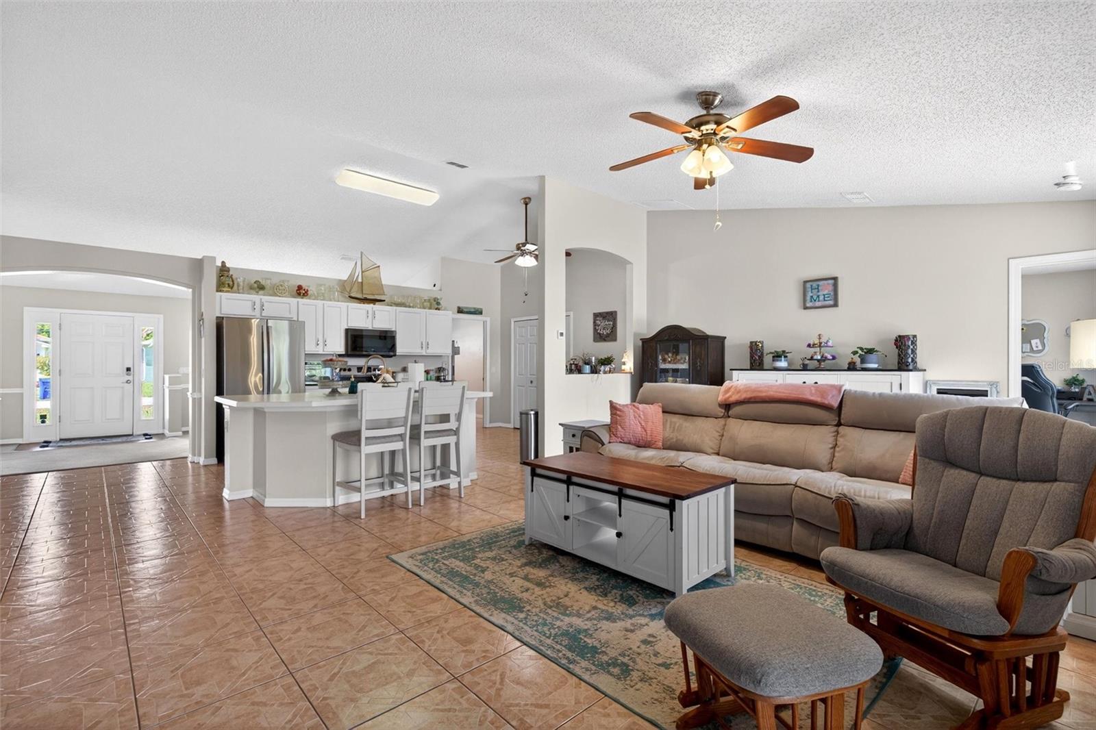 Image 11 of 54 For 341 Mariners Gate Drive