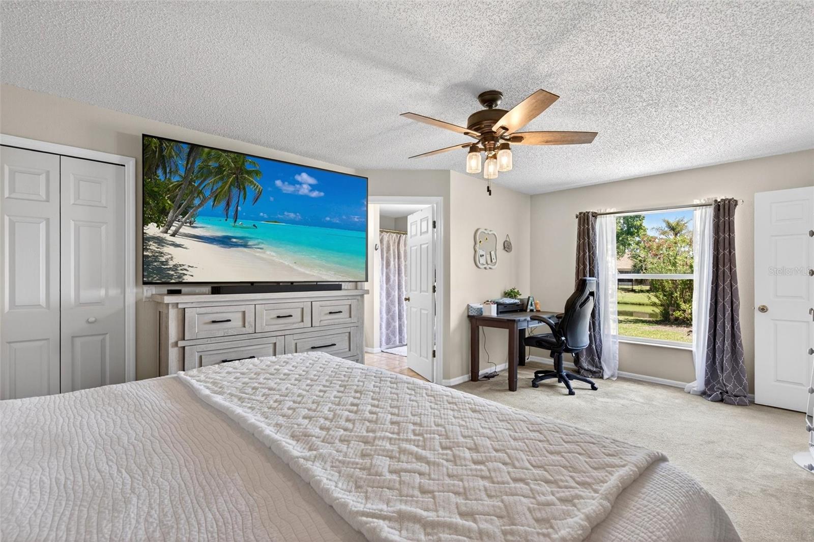 Image 21 of 54 For 341 Mariners Gate Drive