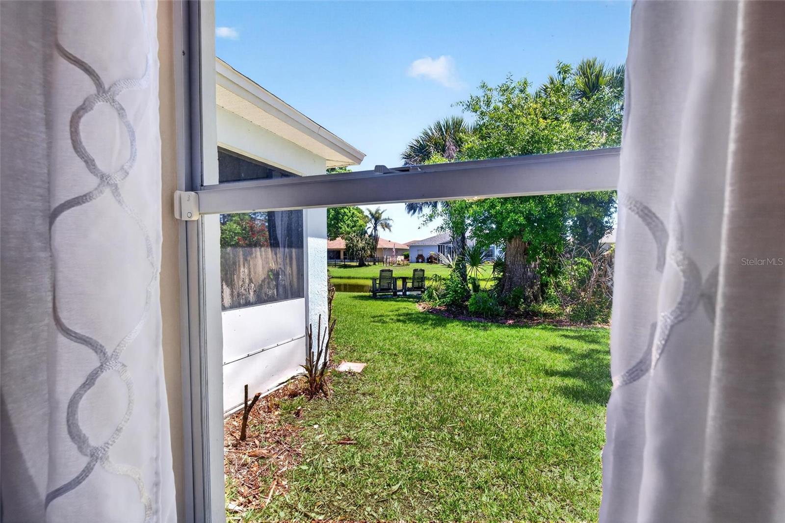 Image 33 of 54 For 341 Mariners Gate Drive