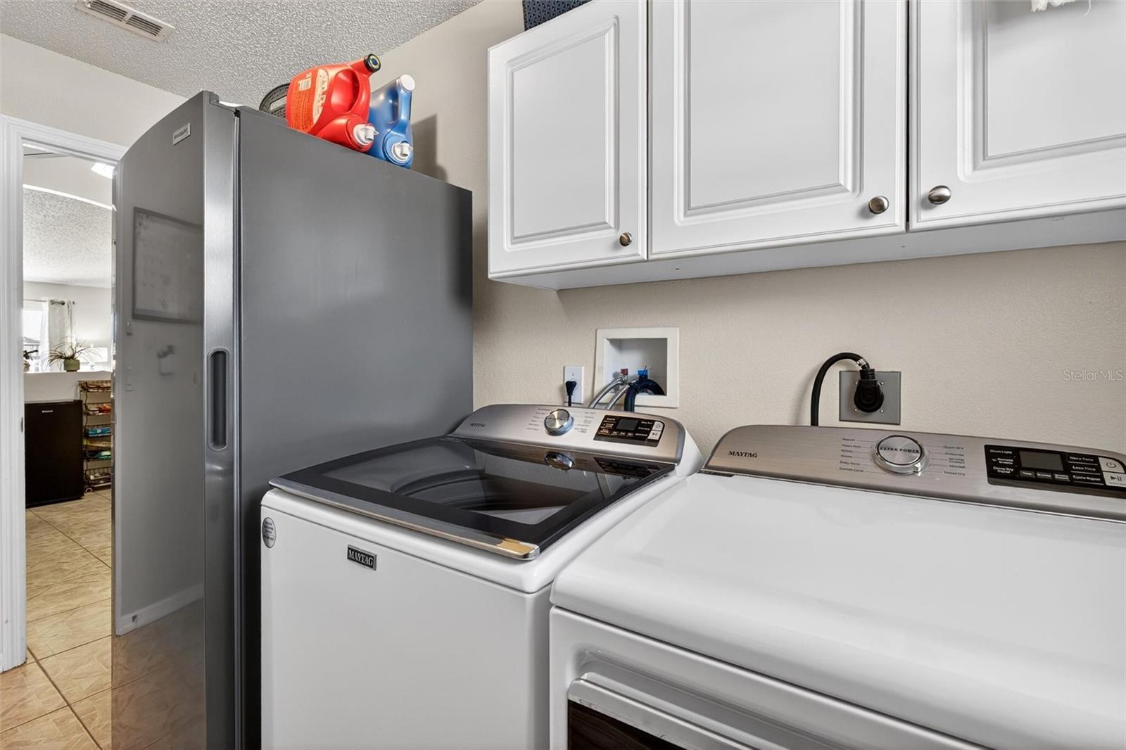 Image 35 of 54 For 341 Mariners Gate Drive