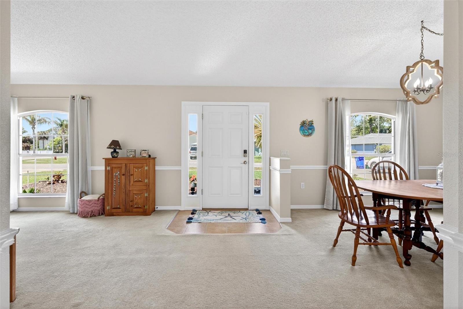 Image 4 of 54 For 341 Mariners Gate Drive