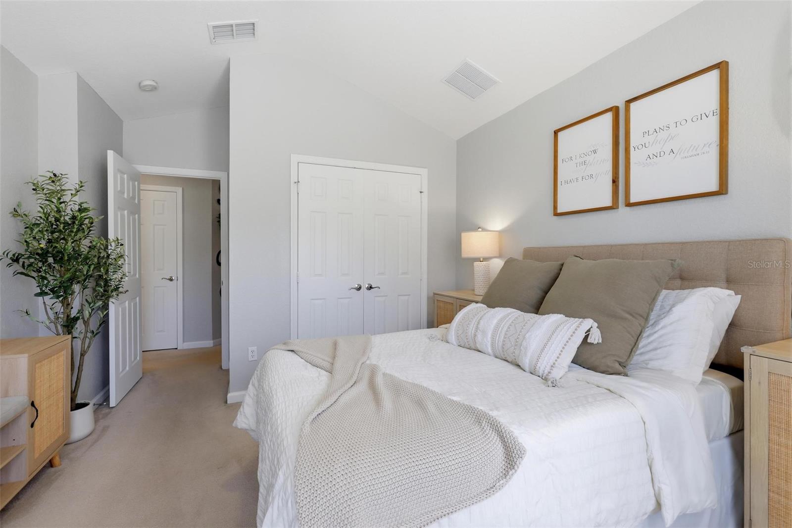 Image 19 of 63 For 2181 Stockton Drive