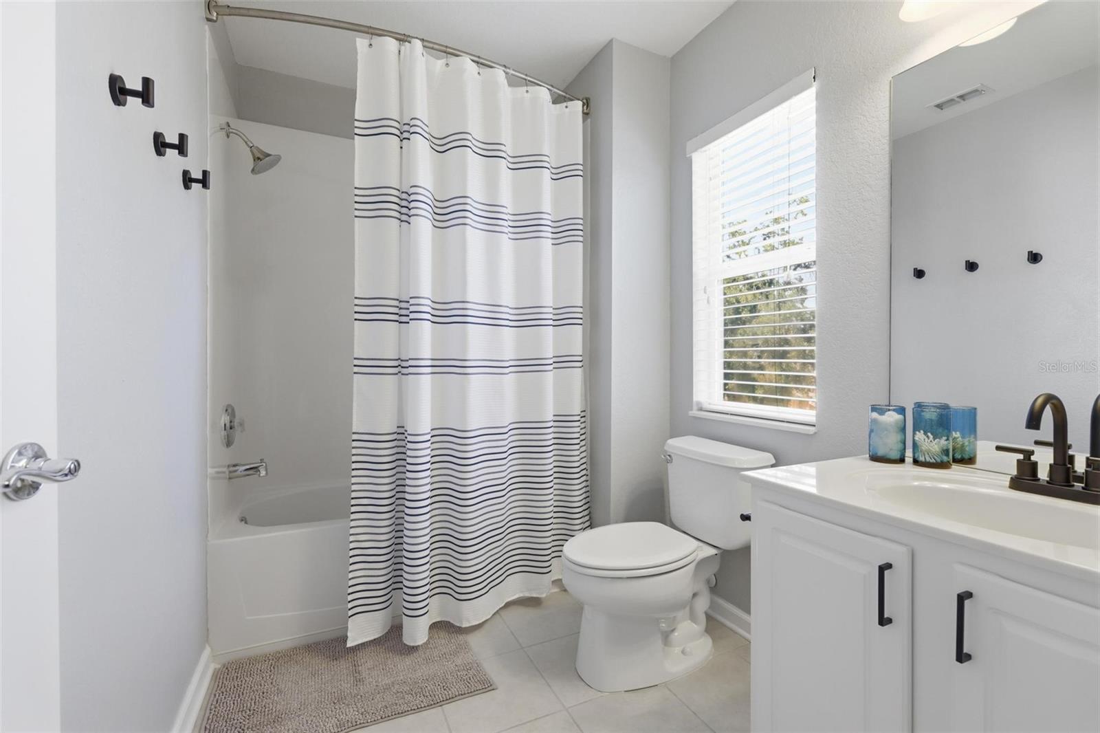 Image 26 of 63 For 2181 Stockton Drive