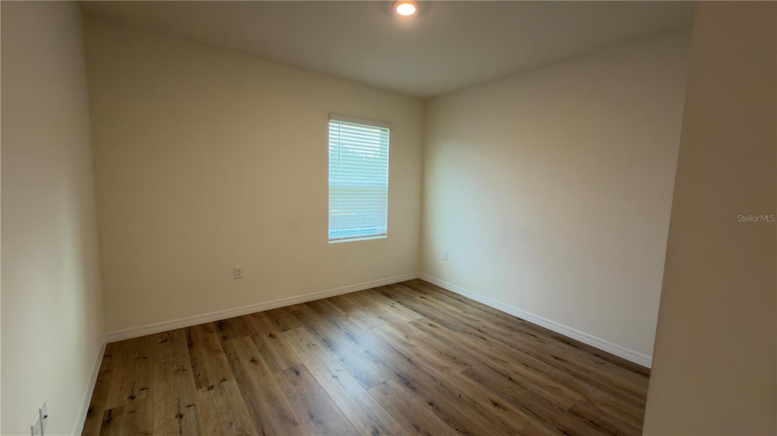 Image 21 of 45 For 1487 Fox Squirrel Drive