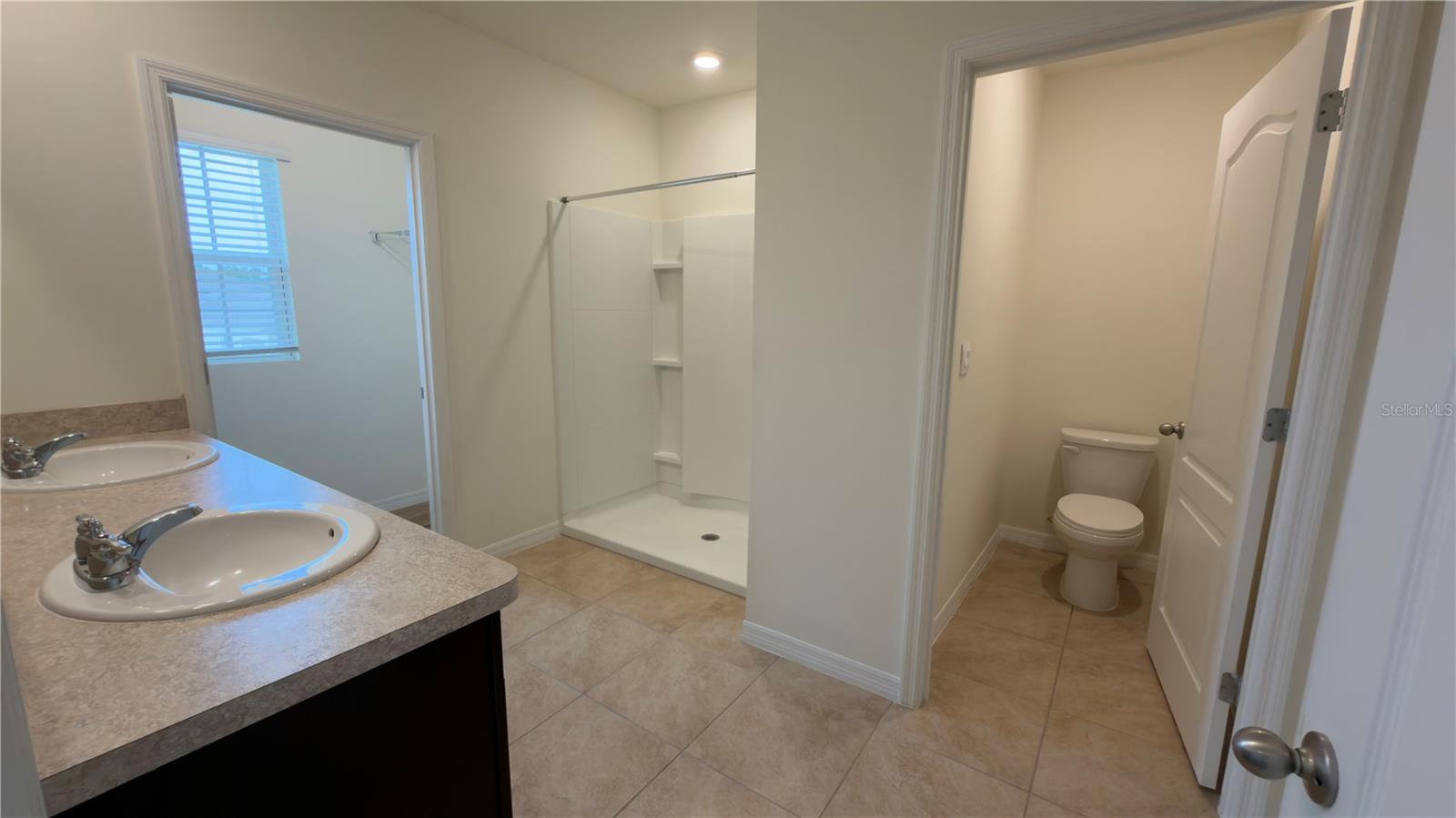 Image 30 of 45 For 1487 Fox Squirrel Drive