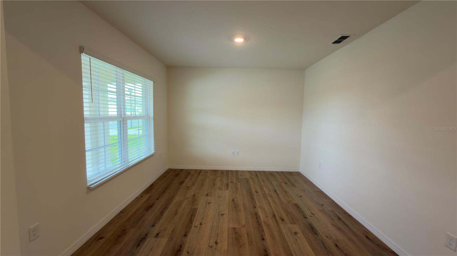 Image 6 of 45 For 1487 Fox Squirrel Drive