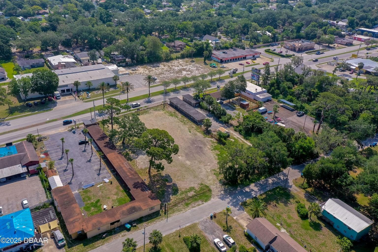 Image 9 of 11 For 670 Yonge Street