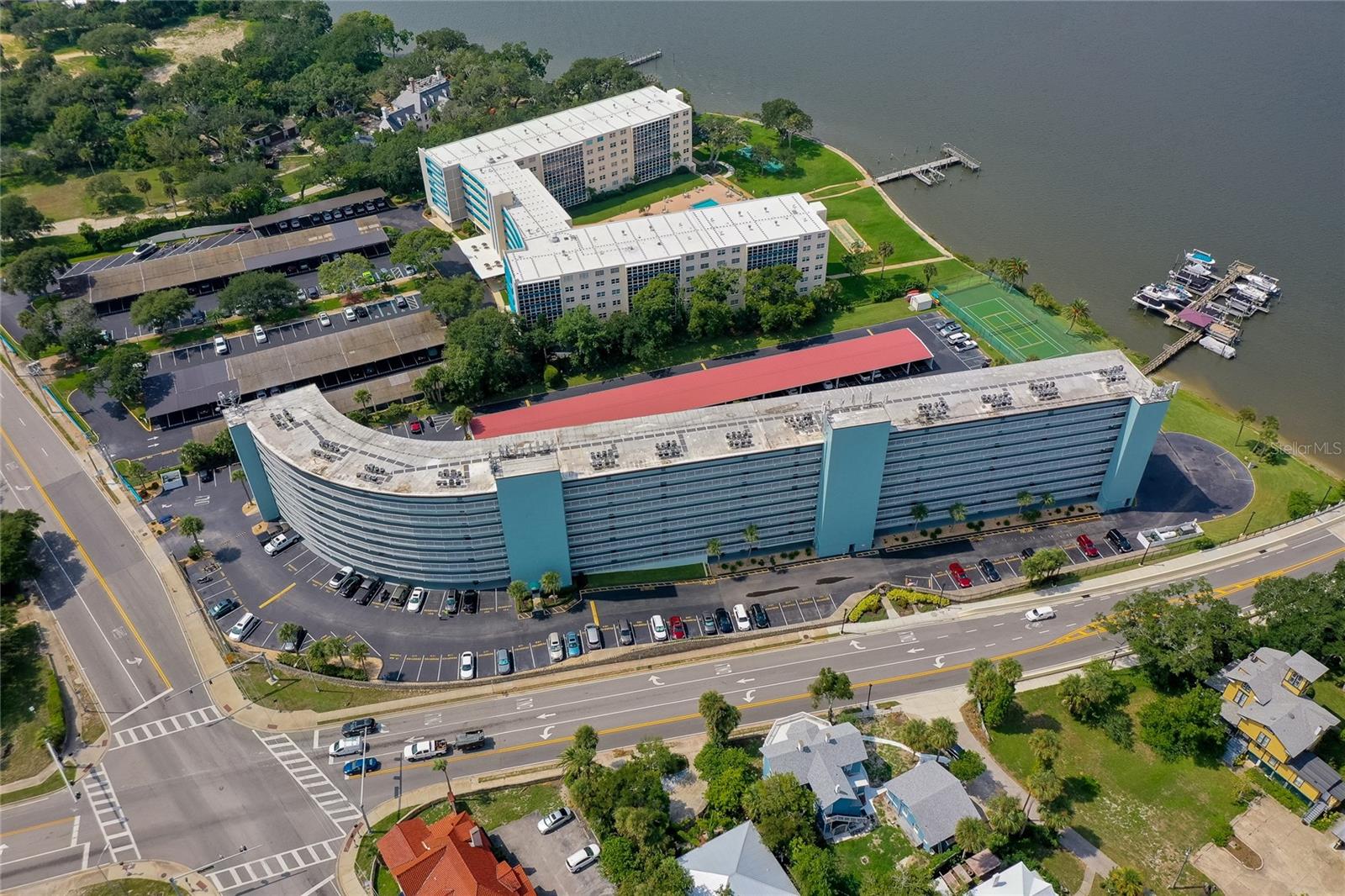 Image 29 of 32 For 100 Silver Beach Avenue 308