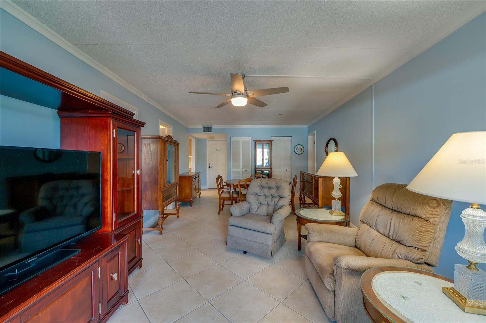 Image 7 of 32 For 100 Silver Beach Avenue 308