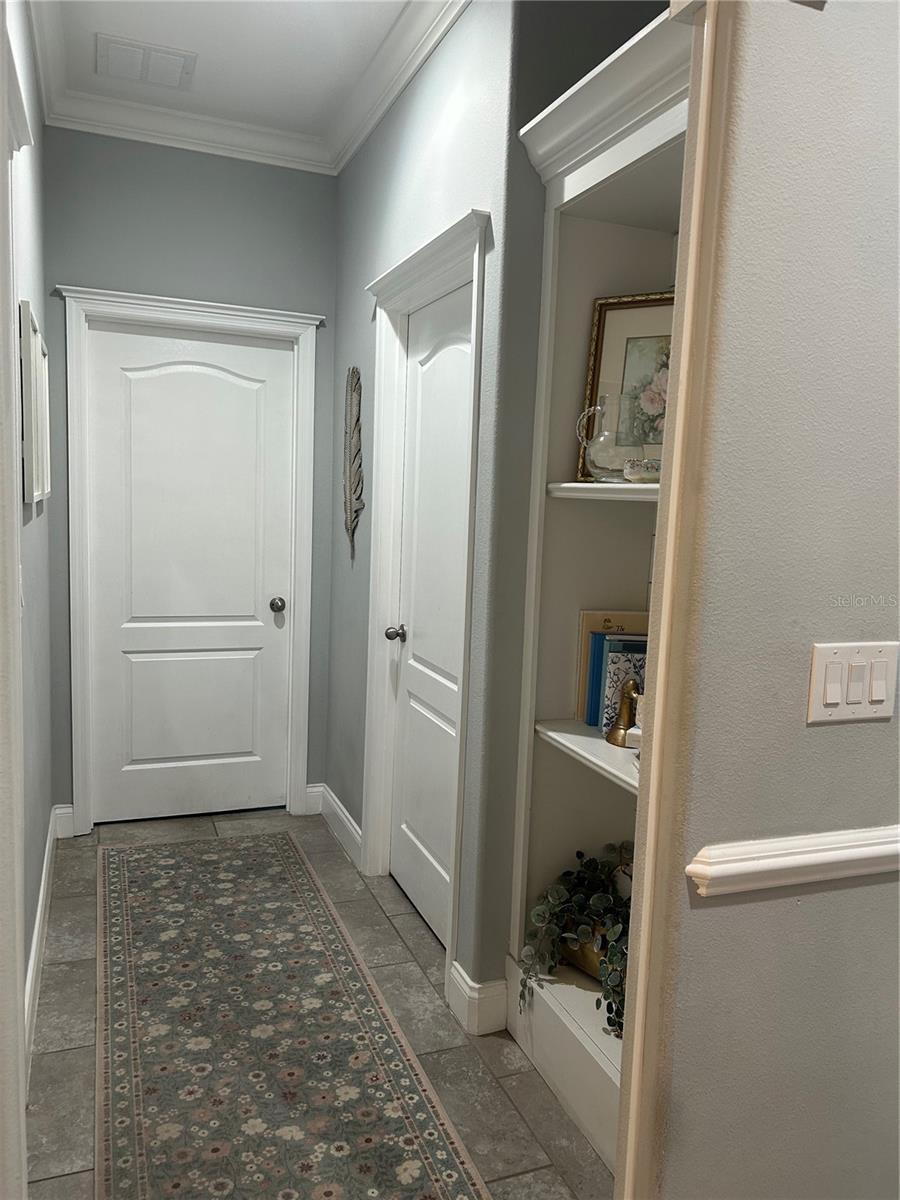 Image 11 of 46 For 410 Freesia Court