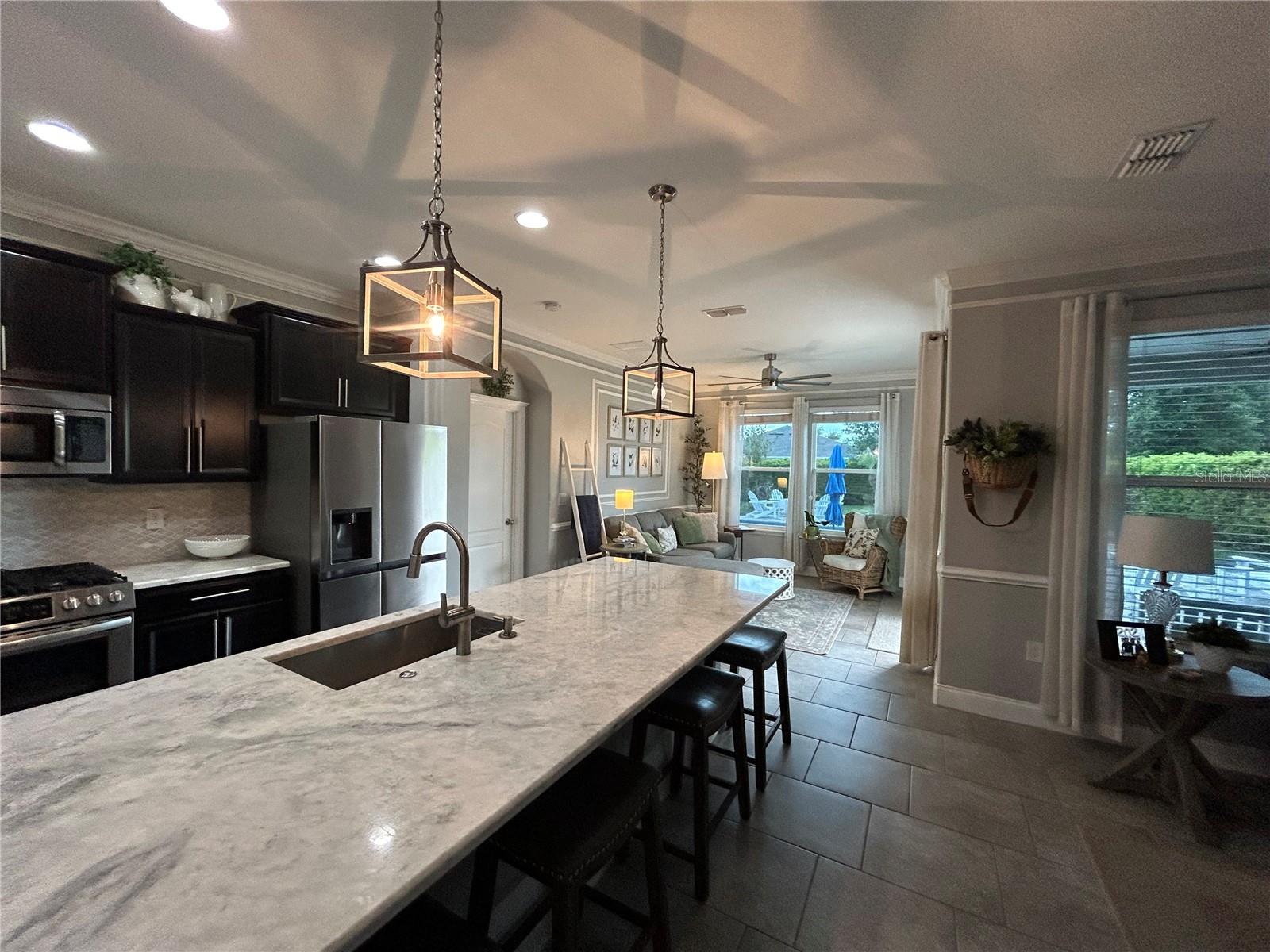 Image 17 of 46 For 410 Freesia Court