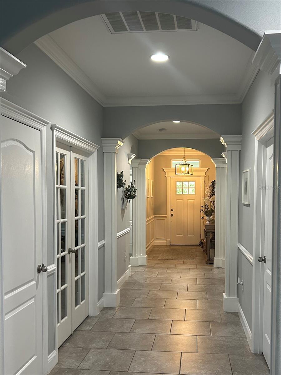 Image 2 of 46 For 410 Freesia Court