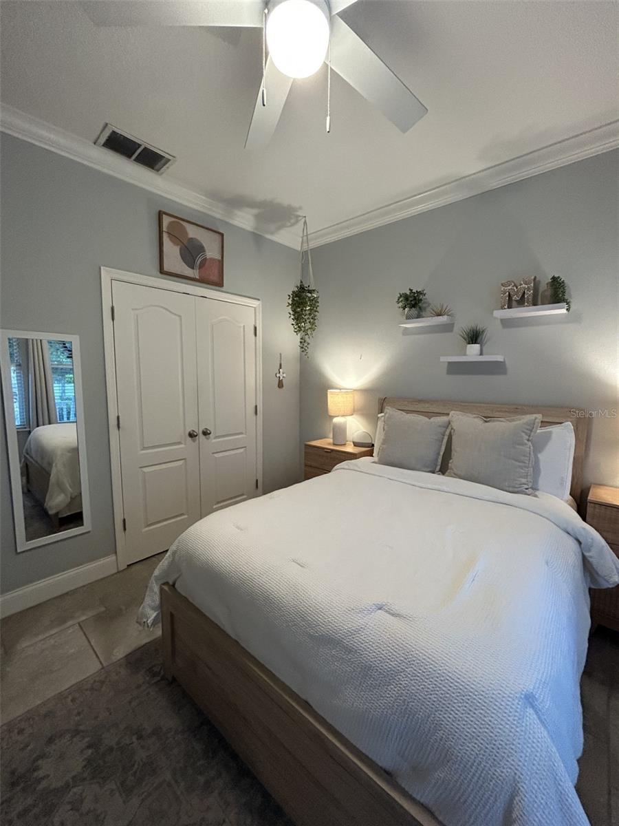 Image 7 of 46 For 410 Freesia Court