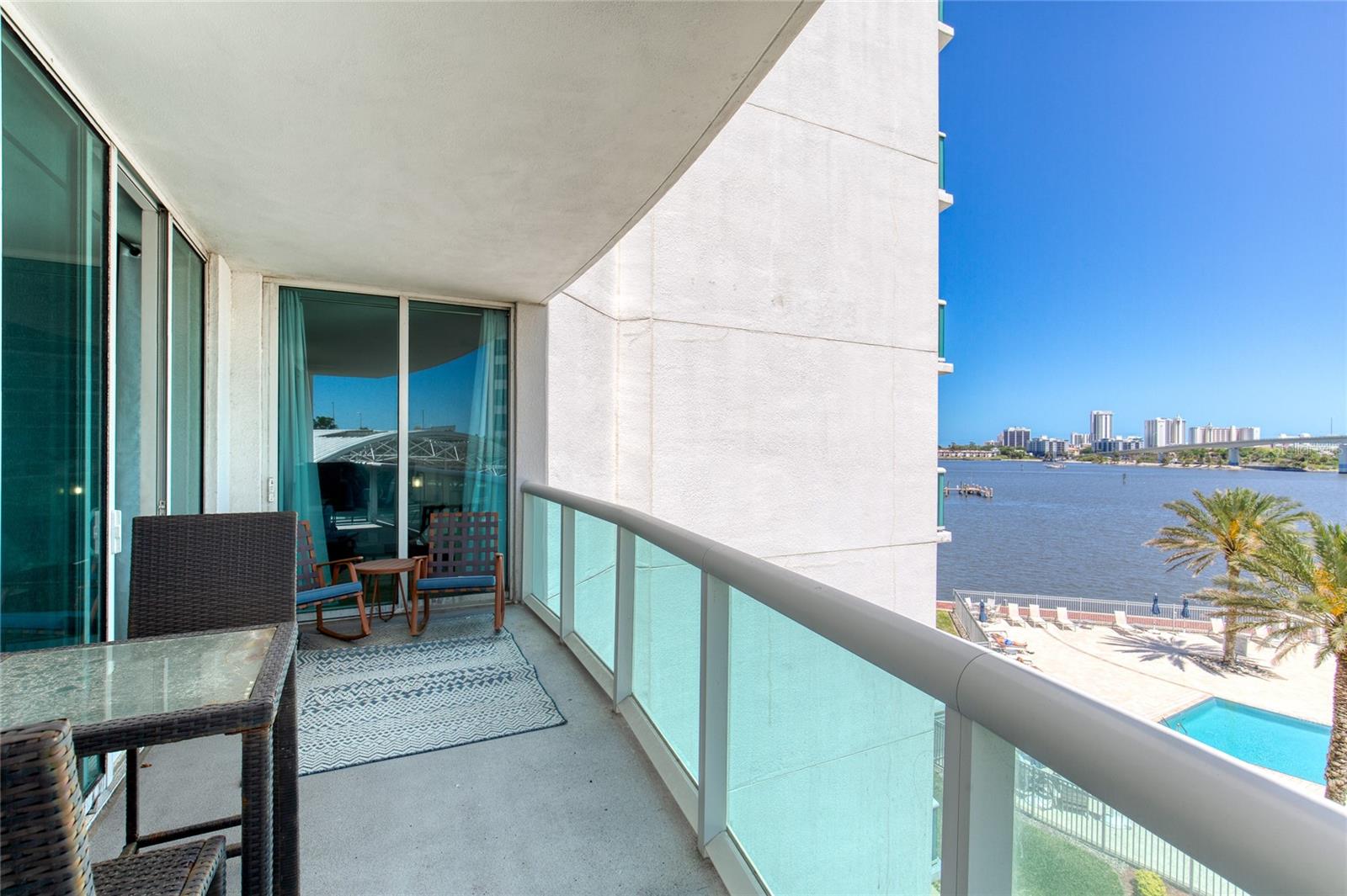 Image 23 of 42 For 241 Riverside Drive 405