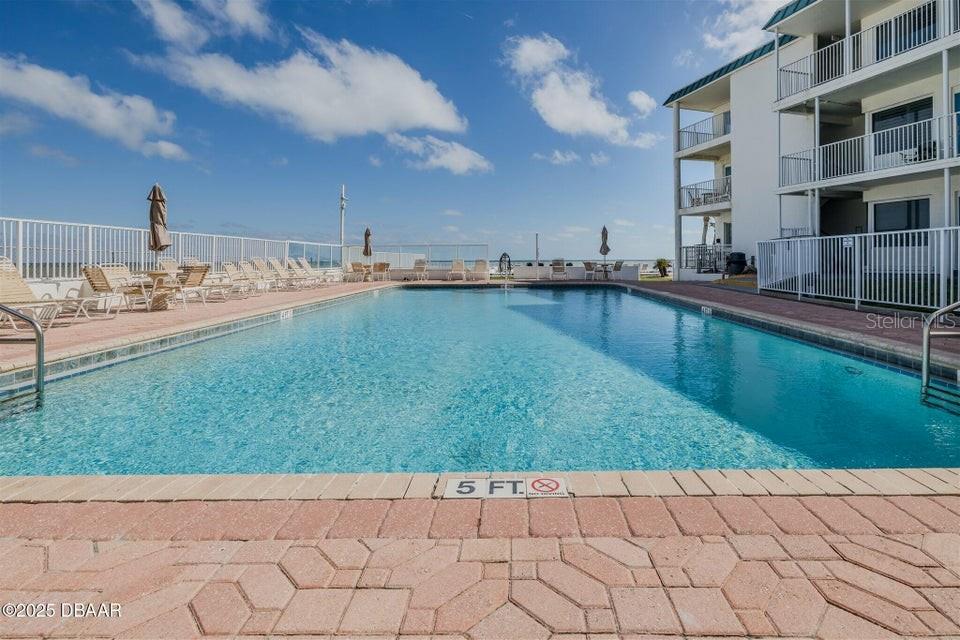 Image 11 of 13 For 935 Atlantic Avenue 128