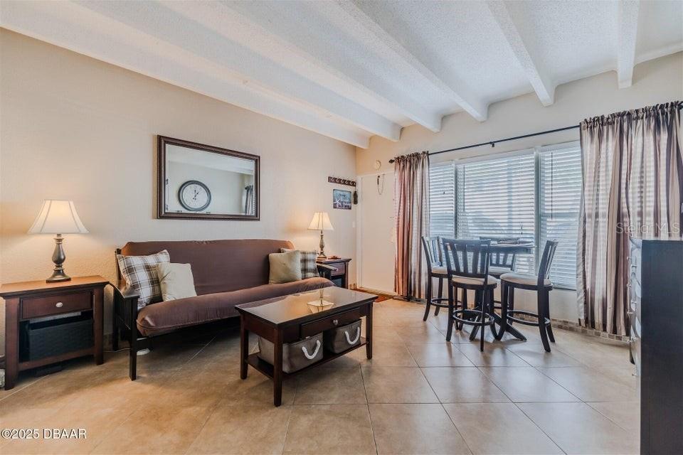 Image 4 of 13 For 935 Atlantic Avenue 128