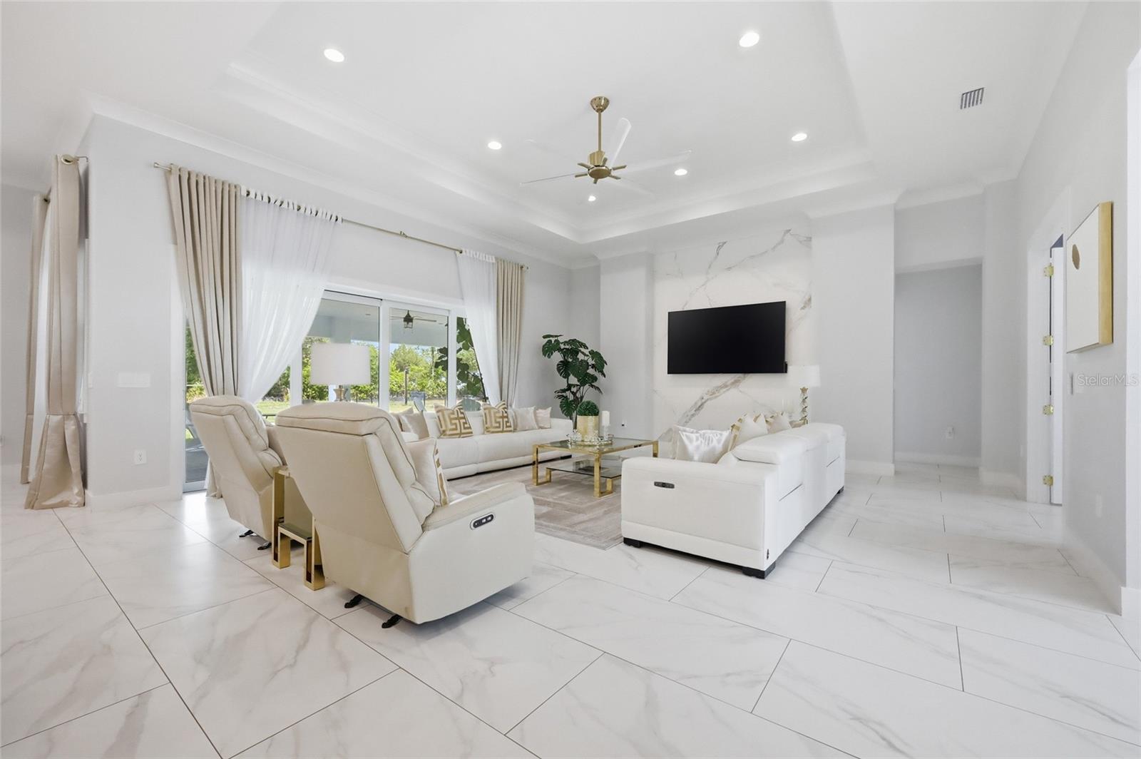 Image 8 of 54 For 5700 Bancroft Boulevard